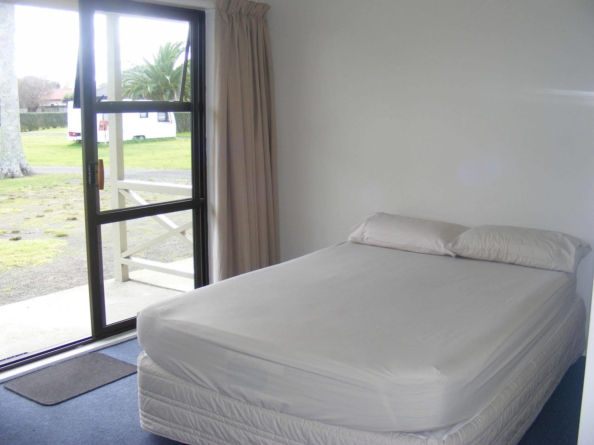 Harbourside Holiday Park Whitianga Exterior photo