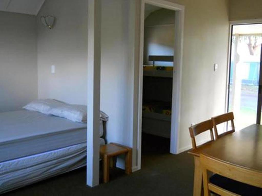 Harbourside Holiday Park Whitianga Exterior photo